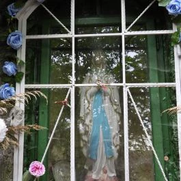 Siketek Mária-kegyhelye Dömös - Egyéb