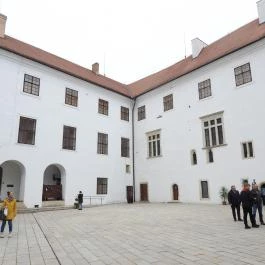 Siklósi Vár Siklós - Külső kép