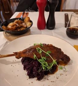 SIMALIBA Belvárosi Csárda