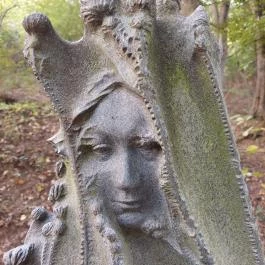 Skóciai Szent Margit szobra Óbánya - Egyéb