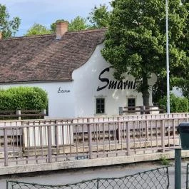 Smarni Étterem, Gödöllő - Külső kép