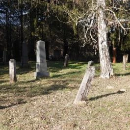 Sökfás temető, Márokföld - Külső kép