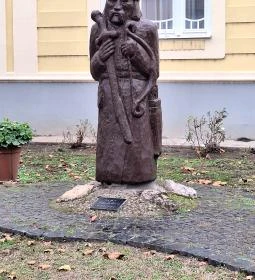 Solt fejedelem szobra