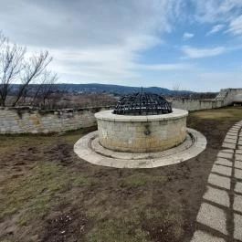 Solymári vár, Solymár - Külső kép