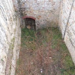 Solymári vár, Solymár - Belső