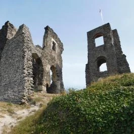 Somlói vár Doba - Külső kép