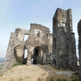 Somlói vár Doba - Külső kép