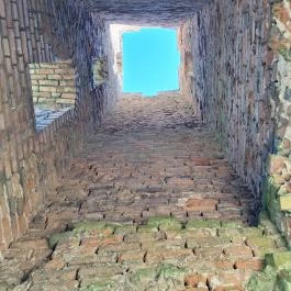 Somolyi templomrom, Regöly - Belső