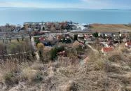 Soós Lajos emlékoszlop Balatonkenese