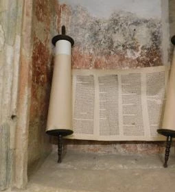 Középkori Ó-zsinagóga