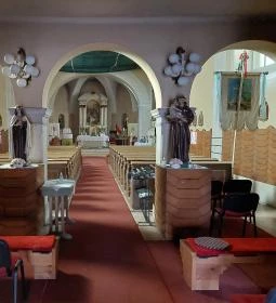 Sóskúti Kisboldogasszony templom