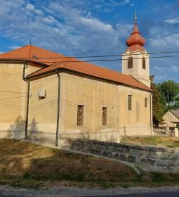 Sóskúti Kisboldogasszony templom