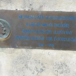 Sóskúti Madonna Sóskút - Egyéb