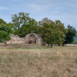 Sóstókáli templomrom Kővágóörs - Külső kép