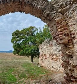 Sóstókáli templomrom