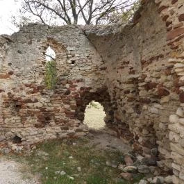 Sóstókáli templomrom Kővágóörs - Belső