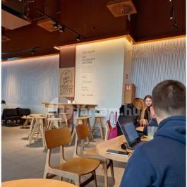 Starbucks - Etele Plaza Budapest - Belső