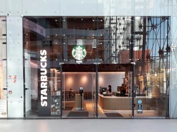 Starbucks - Etele Plaza Budapest