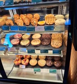 Starbucks - Gellért