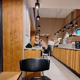 Starbucks - Mechwart liget, Budapest - Belső