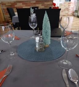 Stefano & Mamut Ételbár & Kávézó