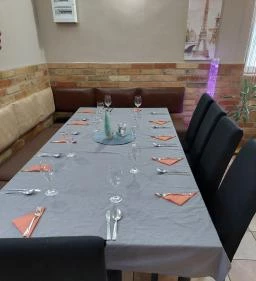 Stefano & Mamut Ételbár & Kávézó