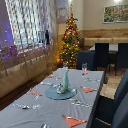 Stefano & Mamut Ételbár & Kávézó, Polgárdi - Belső