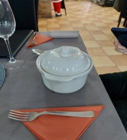 Stefano & Mamut Ételbár & Kávézó