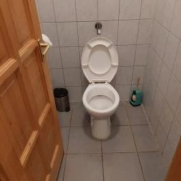 Stefano & Mamut Ételbár & Kávézó, Polgárdi - Mosdó