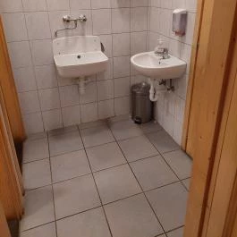 Stefano & Mamut Ételbár & Kávézó, Polgárdi - Mosdó