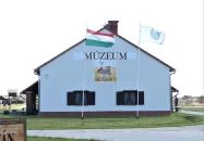 Sterbetz István Túzokvédelmi Látogatóközpont KMNP Dévaványa