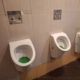 Stifler Garden, Budapest - Mosdó