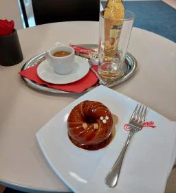 Stühmer Édességbolt & Kávézó - Bartók Béla út