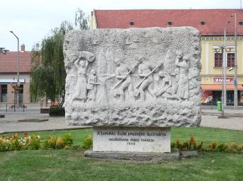 Summás emlékmű Mezőkövesd