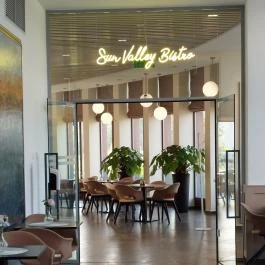 Sun Valley Bistro, Felcsút - Belső