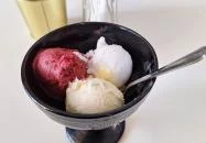 Sütikék Cukrászda Adony