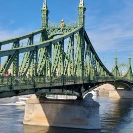 Szabadság híd Budapest - Külső kép