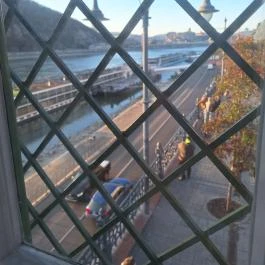 Szabadság híd Budapest - Külső kép