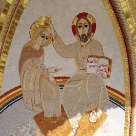 Szabadtéri oltár Mátraverebély - Külső kép