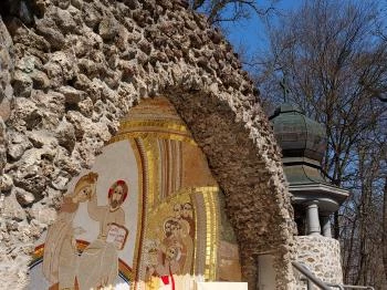 Szabadtéri oltár Mátraverebély