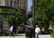 Szabó Lőrinc szobra Debrecen