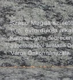 Szabó Magda szobra 