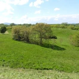 Szabolcsi földvár, Szabolcs - Külső kép