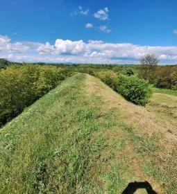 3. legjobb látnivaló: Szabolcsi földvár