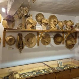 SZALMA-KINCS-TÁR - Nemzetközi Szalmagyűjtemény, Zengővárkony - Egyéb