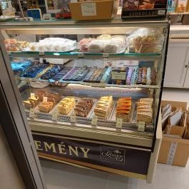 Szamos Marcipán Cukrászda - Savoya Park Budapest - Étel/ital