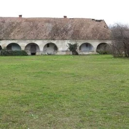 Szapáry-kastély Ercsi - Külső kép