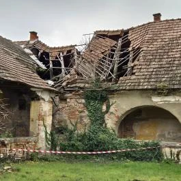 Szapáry-kastély Ercsi - Külső kép