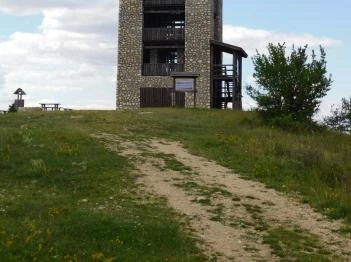 Szár-hegyi kilátó Ugod