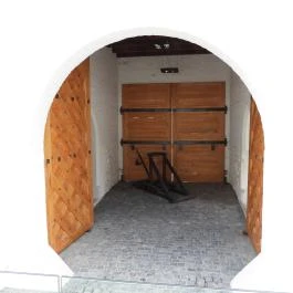 Szászvári várkastély, Szászvár - Egyéb